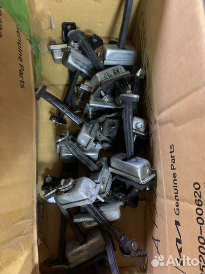 Петля двери ford focus 2