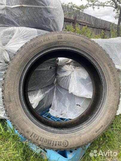 Continental Conti4x4IceContact 235/55 R19 105T