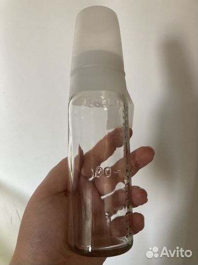 Стеклянная бутылочка