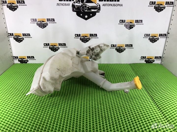 Бачок омывателя Mazda 3, Mazda 5