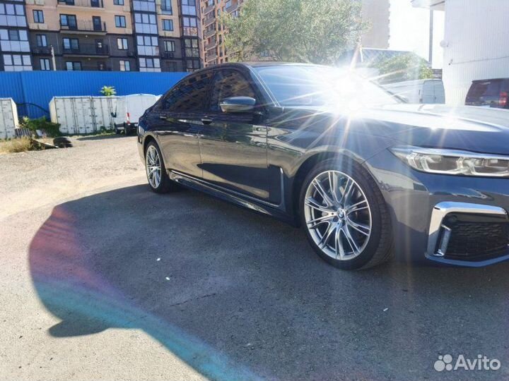 Полный комплект рестайлинга G12 style 760 Bmw