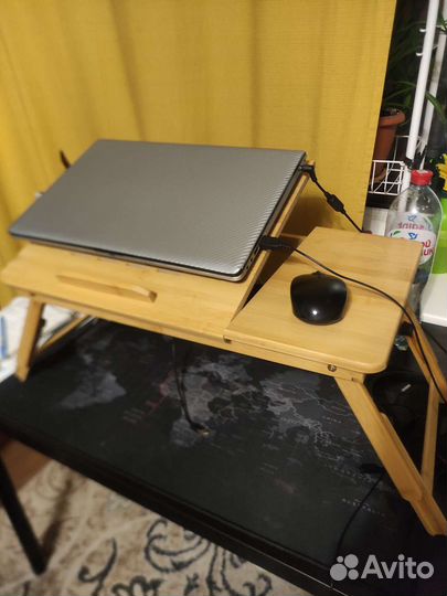 Бамбуковый столик для ноутбука