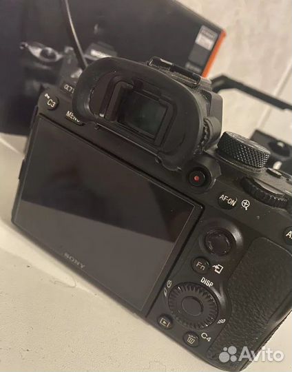 Sony a7 iii body, 7m3 фотоаппарат+клетка