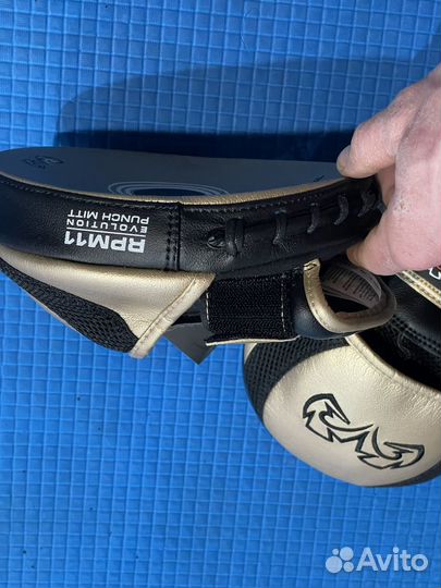 Лапы боксерские rival rpm11