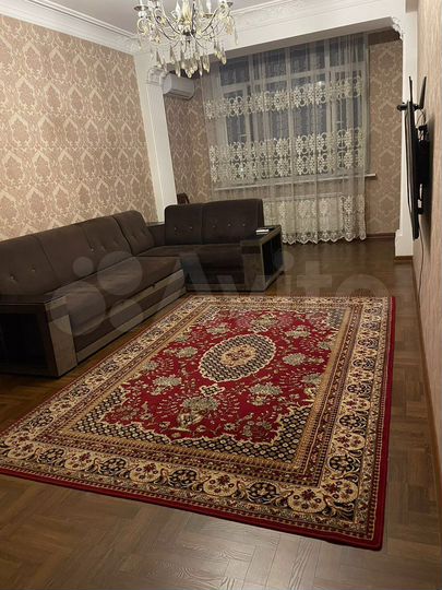 2-к. квартира, 72 м², 4/9 эт.