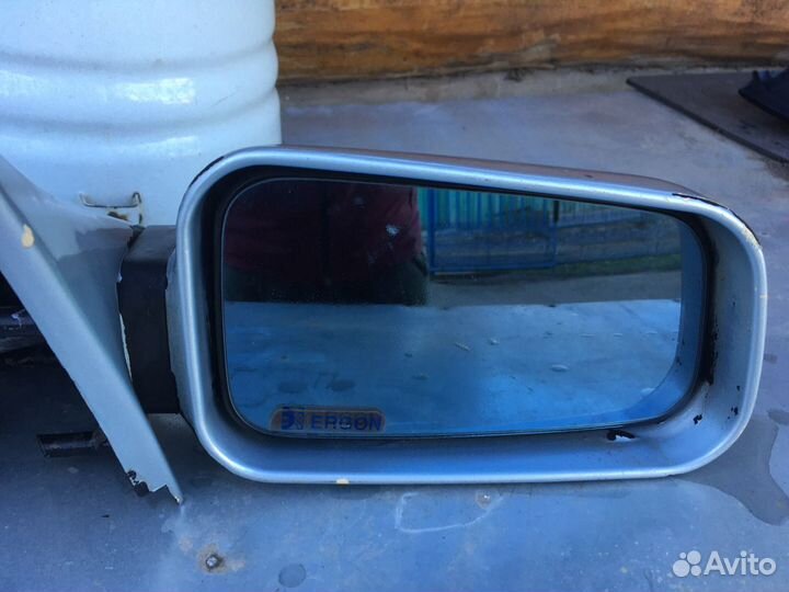 Продам боковые зеркала