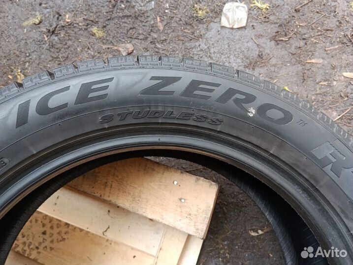 Pirelli Ice Zero FR 245/50 R19 105H