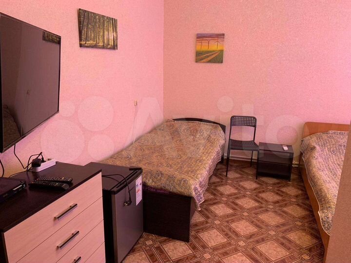 Комната 18 м² в 3-к., 1/3 эт.