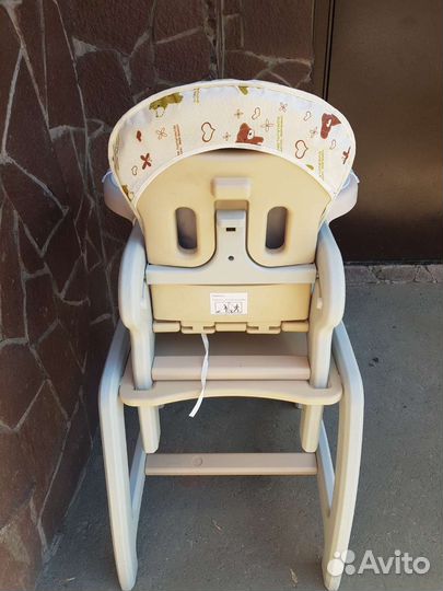 Стульчик для кормления