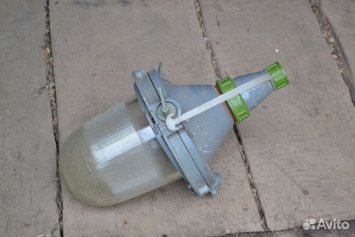 Светильник уличный