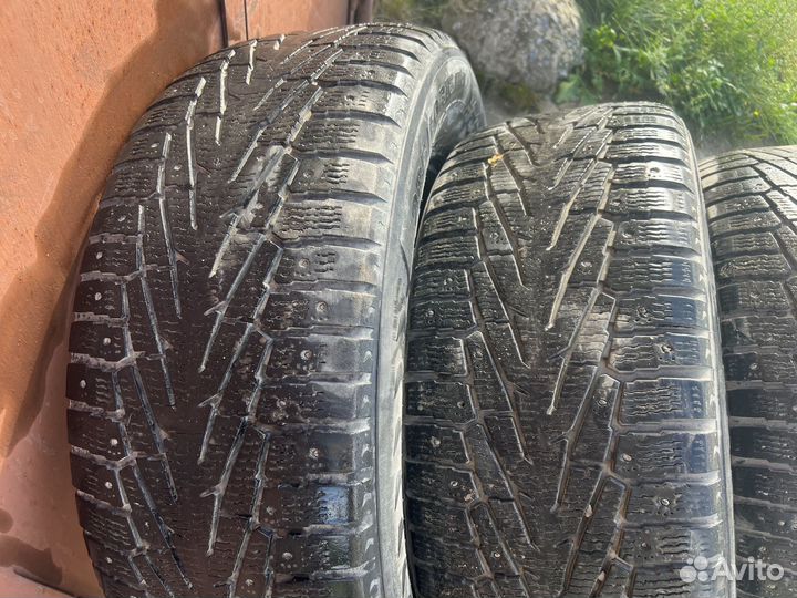 Nokian Tyres Hakkapeliitta 7 285/60 R18