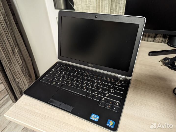 Компактный ноутбук Dell i5-2520M/128 SSD/4 RAM