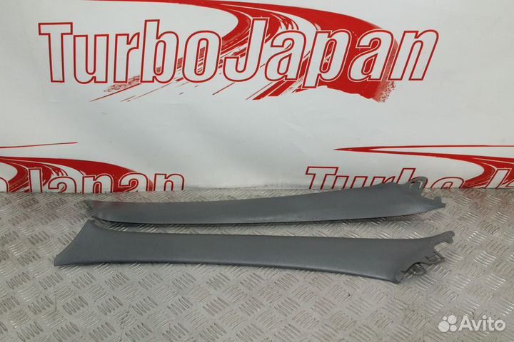 Накладки передних стоек компл. Toyota Caldina T19