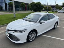 Toyota Camry 2.0 AT, 2019, 198 000 км, с пробегом, цена 2 450 000 руб.