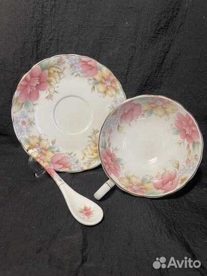 Чайная пара с ложечкой Япония, 1982