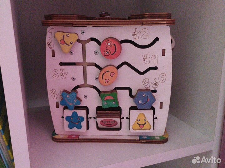 Детские развивающие игрушки