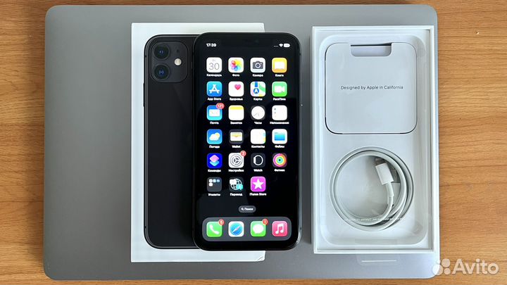 Телефон iPhone 11