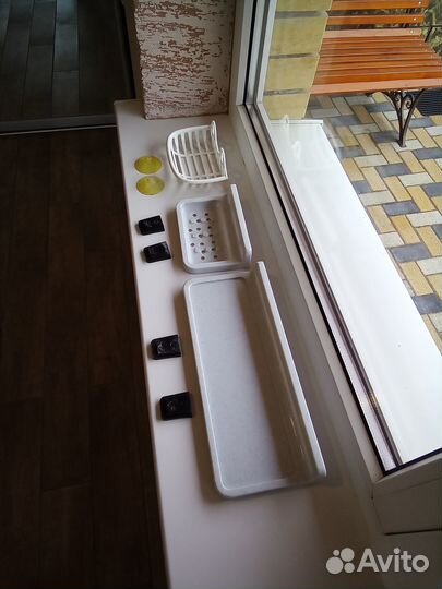 Мыльница, полочка в ванну