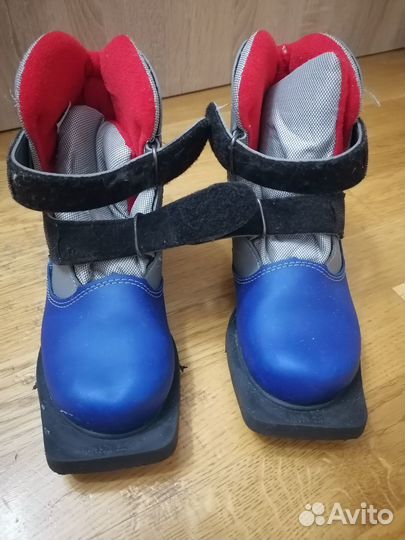 Ботинки для лыж