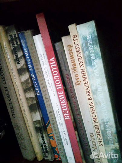 Продам книги по искусству,альбомы, репродукции