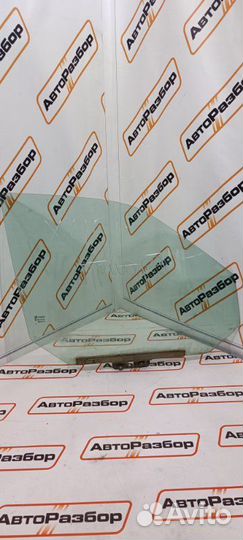 Стекло двери переднее правое Лада Priora