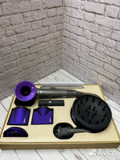 Фен Dyson Supersonic (Малайзия)