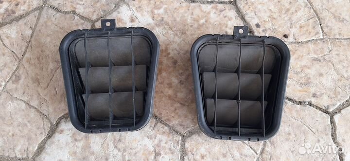 Решетка вентиляционная Audi A6 C6 4F2