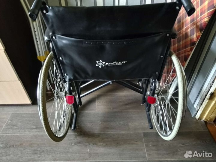 Инвалидная коляска складная бу