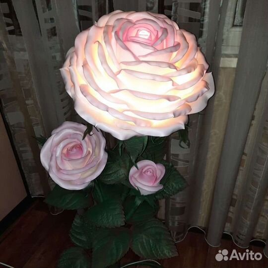 Светильник- торшер