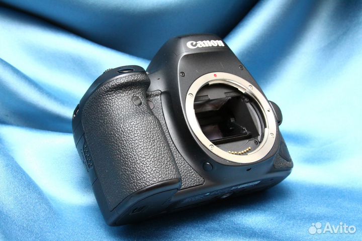 Canon EOS 6D mark II Body(пробег 71000)