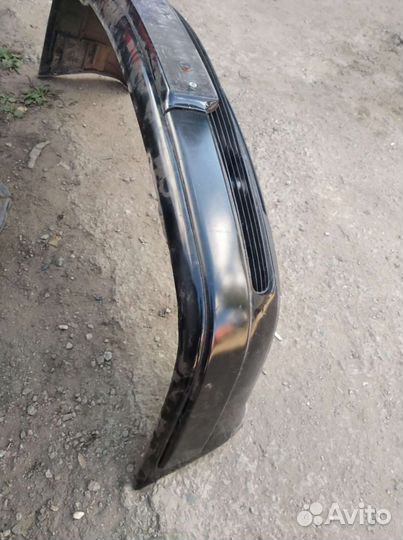 Бампер на Ауди 100 с4 45 кузов