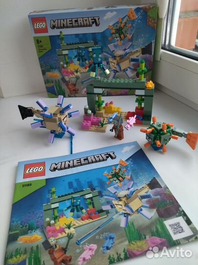 Lego minecraft 21180