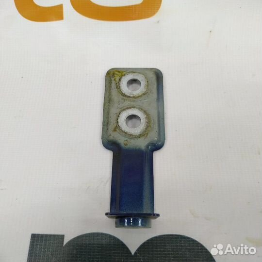 Кронштейн крепления крыла Bmw 520D G30 2019