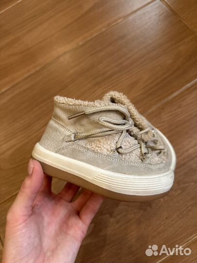 Ботинки утепленные детские