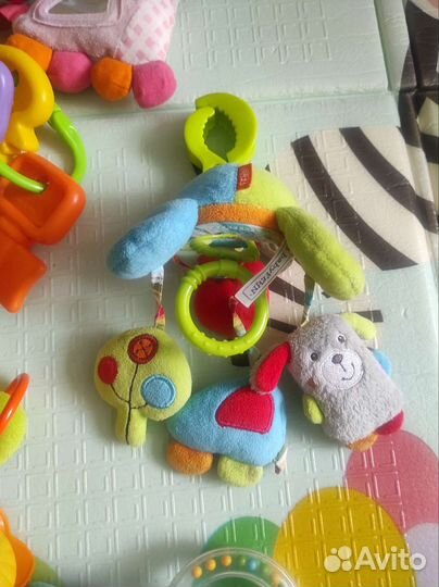 Игрушки погремушки пакетом