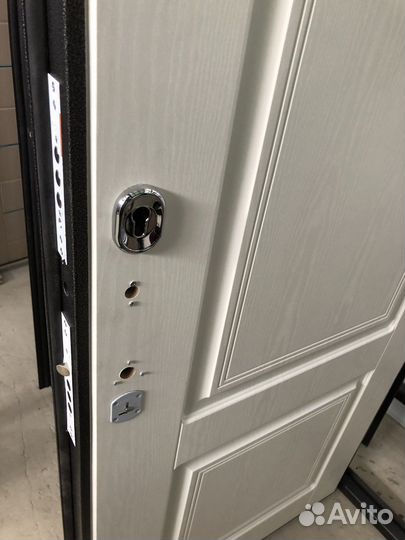 Дверь Аргус да 15 Белое дерево