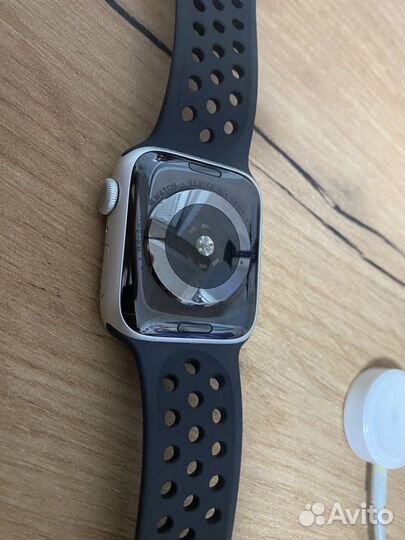 Apple Watch series 5 44mm