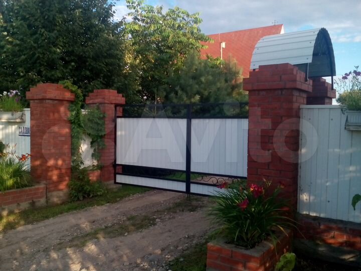 Коттедж 300 м² на участке 30 сот.