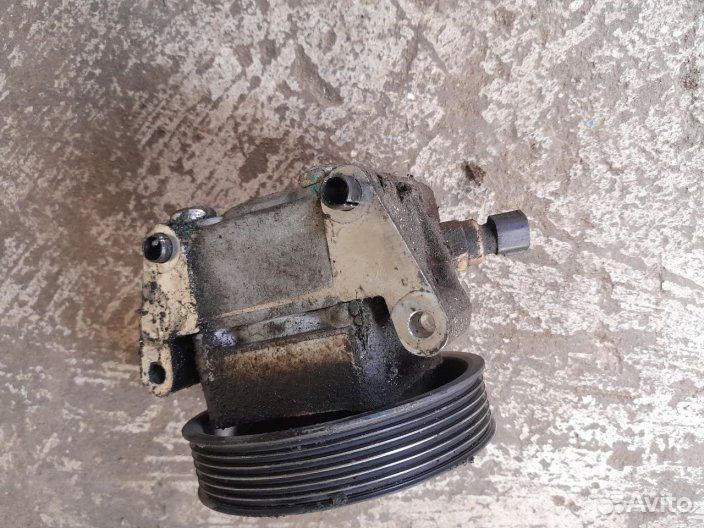 Насос гидроусилителя Ford Focus II 2005-2008