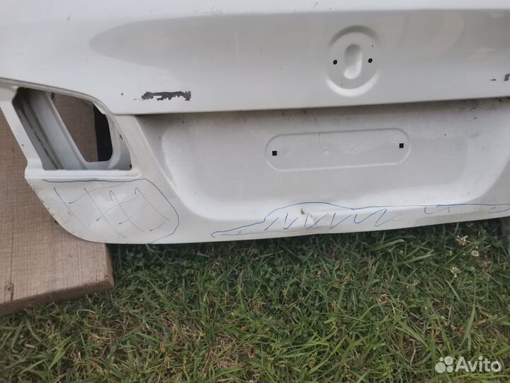 Крышка багажника bmw f10