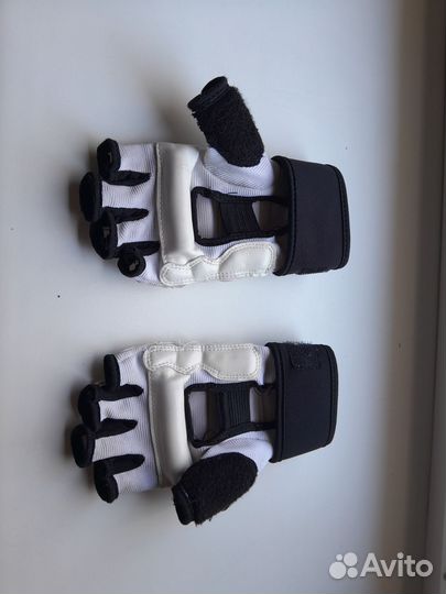 Перчатки для смешанных единоборств детские