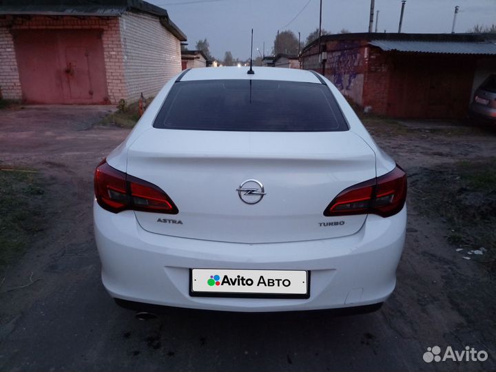 Opel Astra 1.4 AT, 2012, 196 300 км