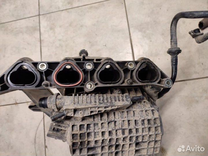 Коллектор впускной Volkswagen Polo седан 1.6 CFN