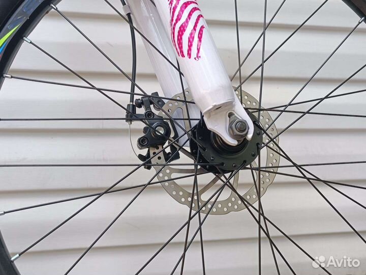 Велосипед 24-26 дюймов