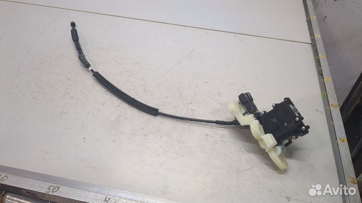 Кулиса кпп Genesis G80, 2018