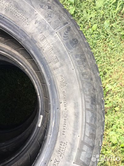 Michelin X-Ice XI3 215/65 R16 102