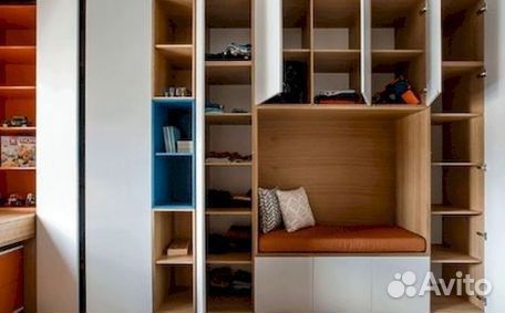 Шкаф с зеркалом