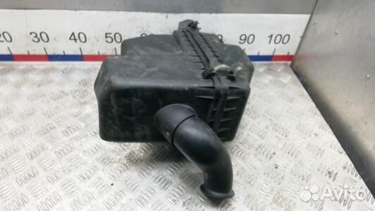 Корпус воздушного фильтра toyota RAV 4 ZCA2 (DBR04