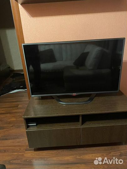 Телевизор lg42la620v