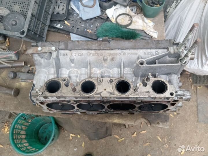 Головка блока цилиндров Ваз Лада Приора